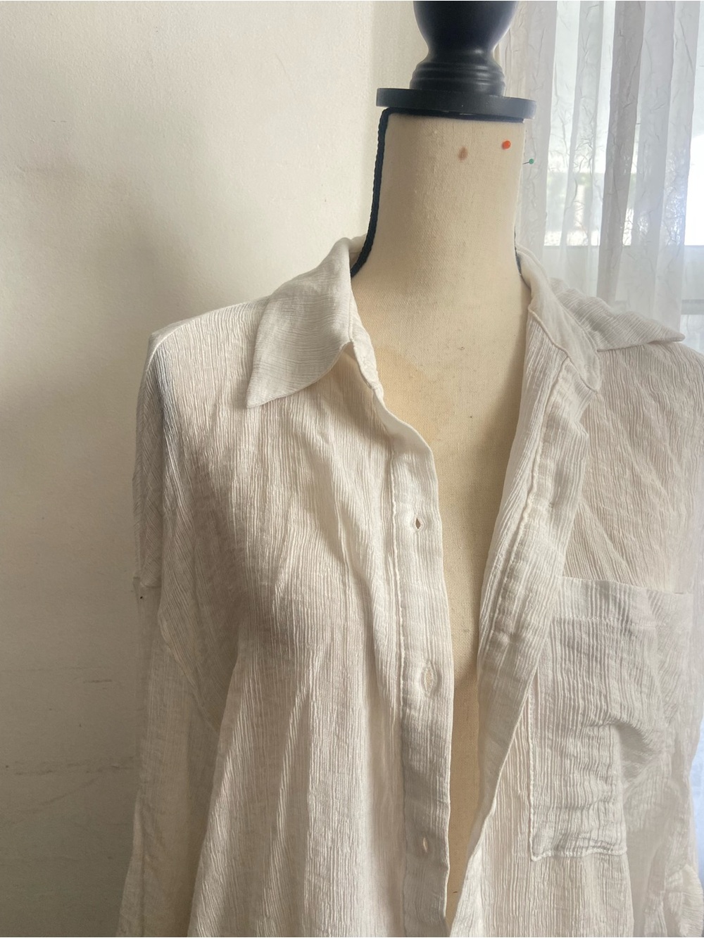 PrettyLittleThing White Ribbed Top - Picture 2 of 4